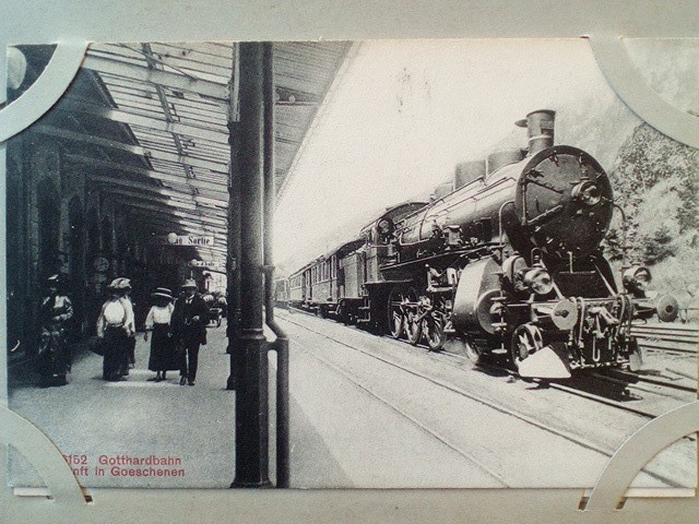 /Switzerland/CH_railway_1900-1949_Gotthardbahn im Bahnhof Goeschenen.jpg